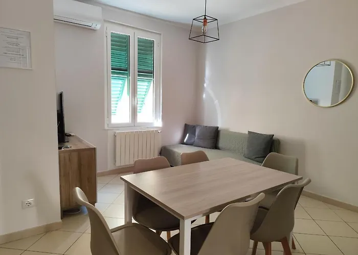 Appartement Blackstone Varazze